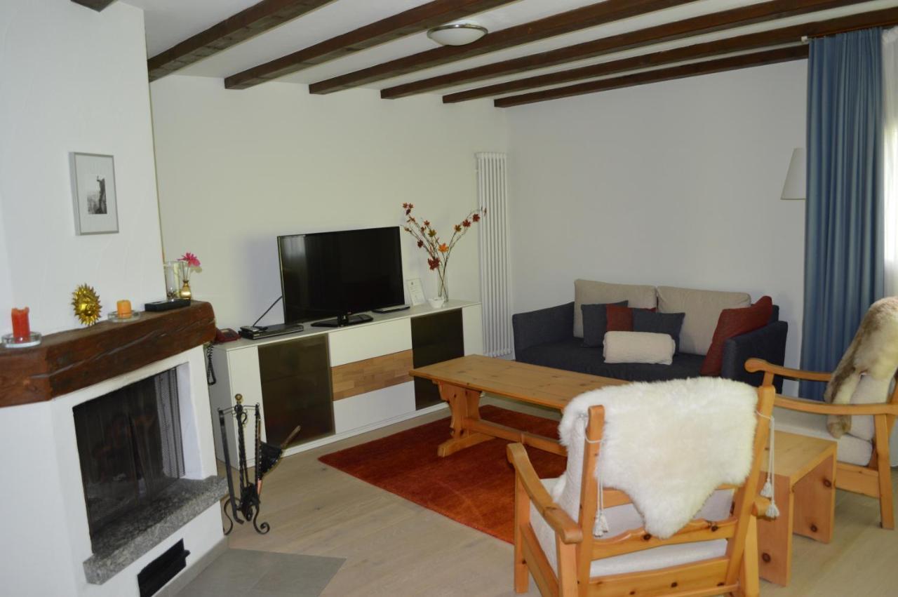 Apartamento Residenz La Mora La Punt-Chamues-ch Exterior foto