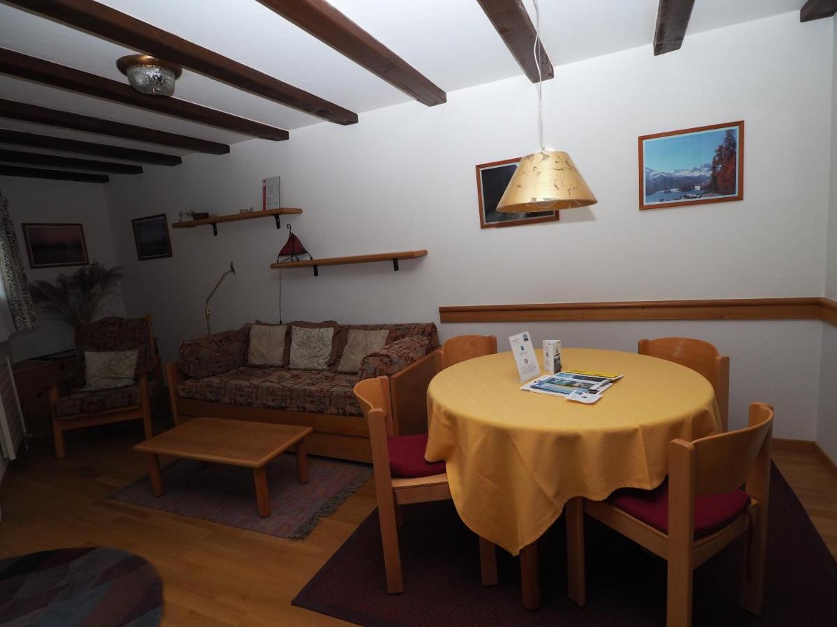 Apartamento Residenz La Mora La Punt-Chamues-ch Exterior foto