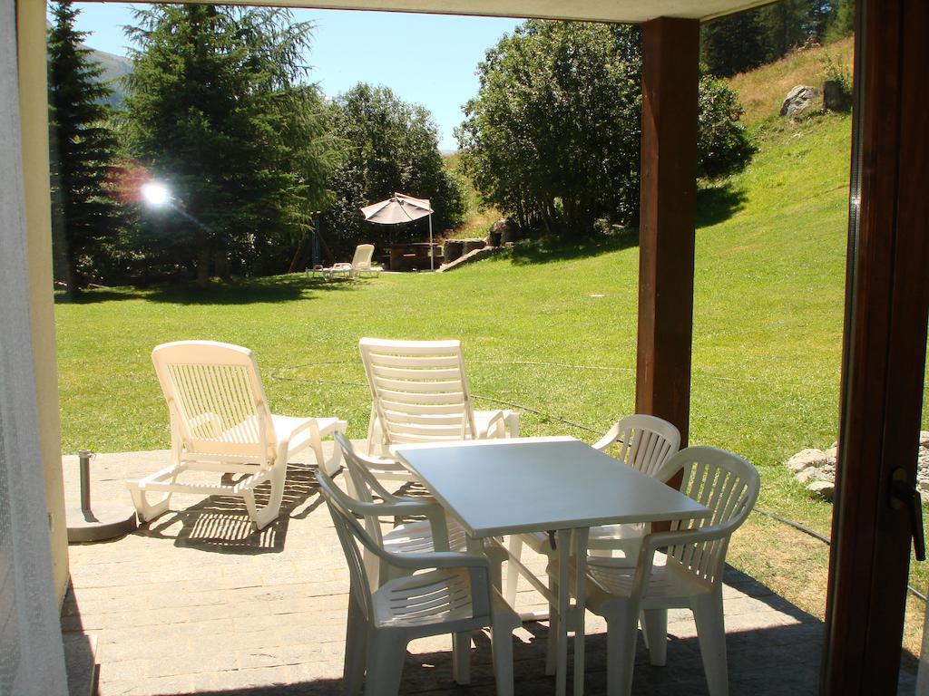 Apartamento Residenz La Mora La Punt-Chamues-ch Habitación foto